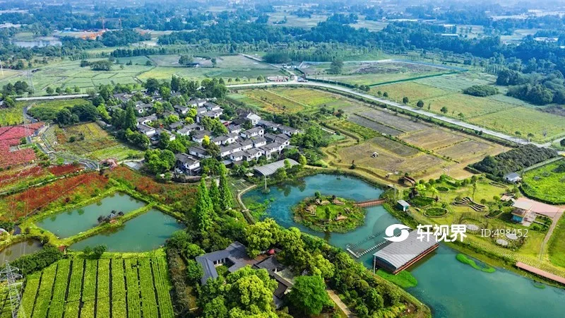 成都三道堰青杠树村