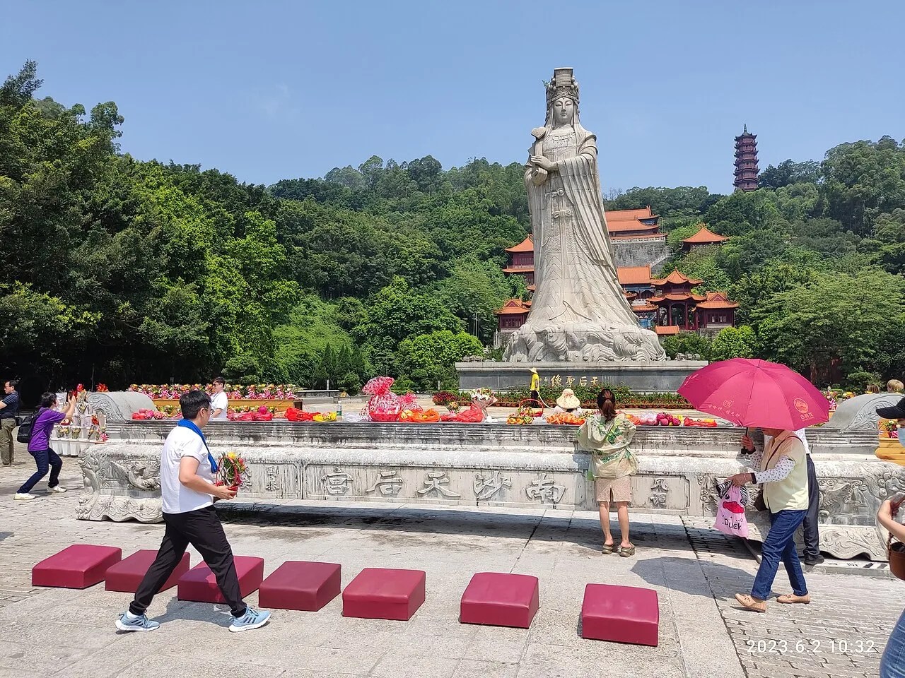 GD 廣東 Guangdong 廣州 Guangzhou 南沙區 Nansha 天后廟山 Tianhou Temple 媽祖聖像 Mazu stone statue June 2023 Px3 05