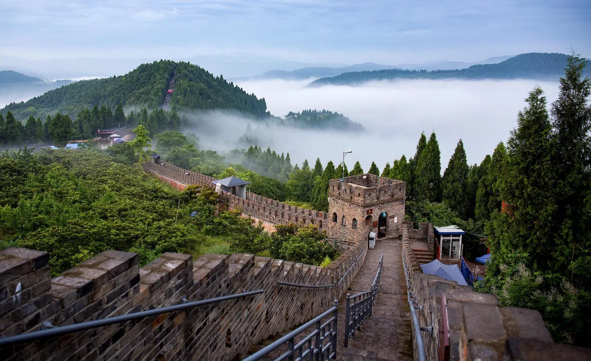 金龙长城实景(2)