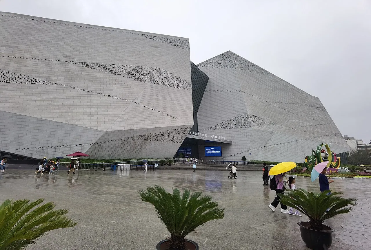 Chengdu Natural History Museum 01